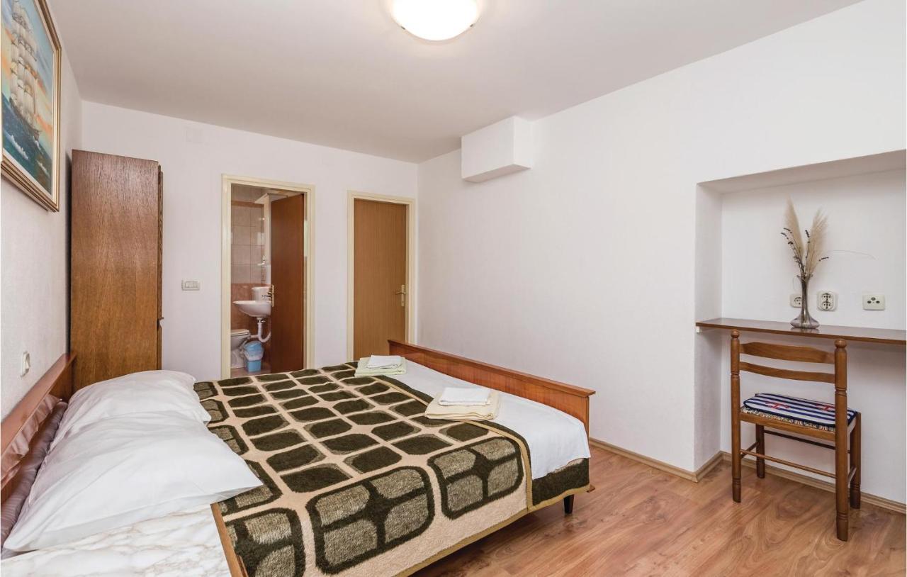 Beautiful Apartment In Brsec With Kitchen Dış mekan fotoğraf