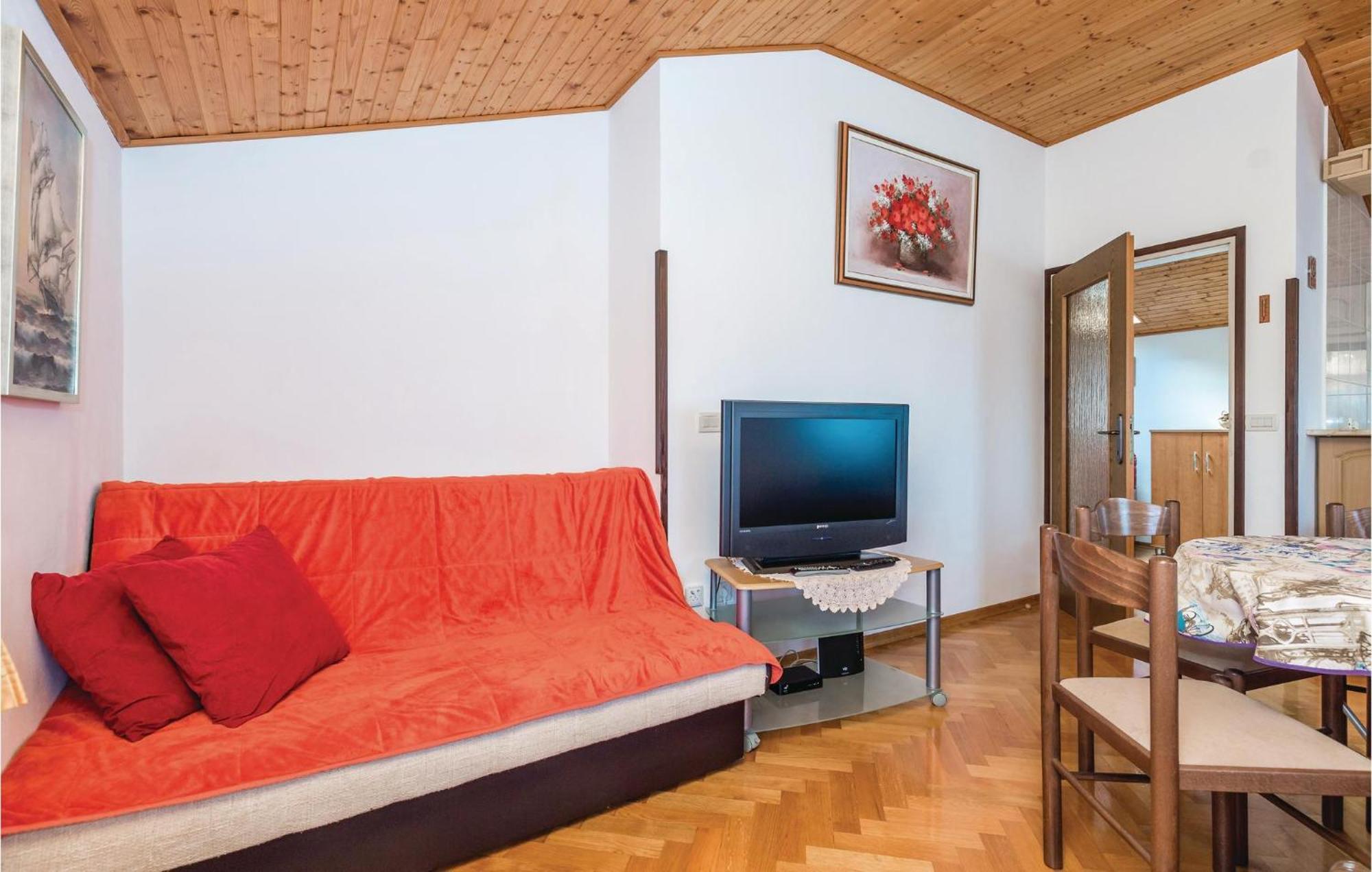 Beautiful Apartment In Brsec With Kitchen Dış mekan fotoğraf